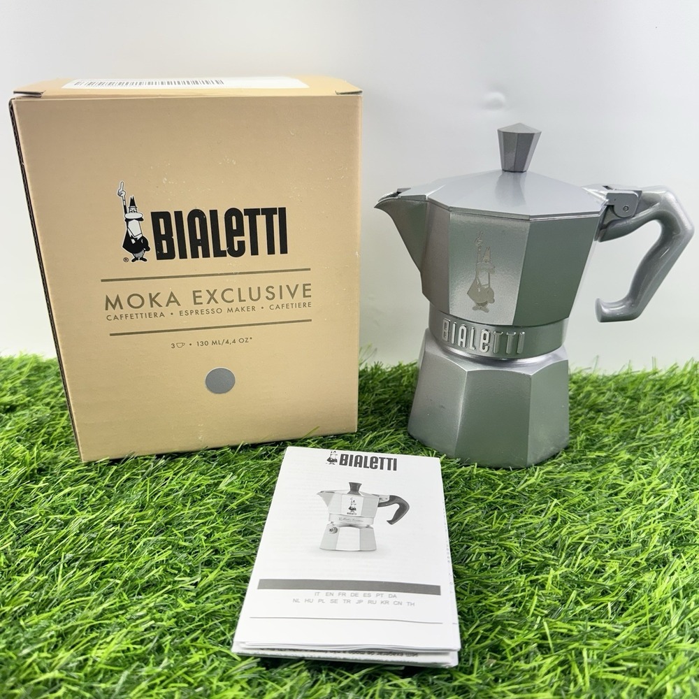 Bialetti Moka Exclusive Stovetop Espresso Maker 3 Cups - Silver 0009053 4.4 oz - Picture 11 of 11